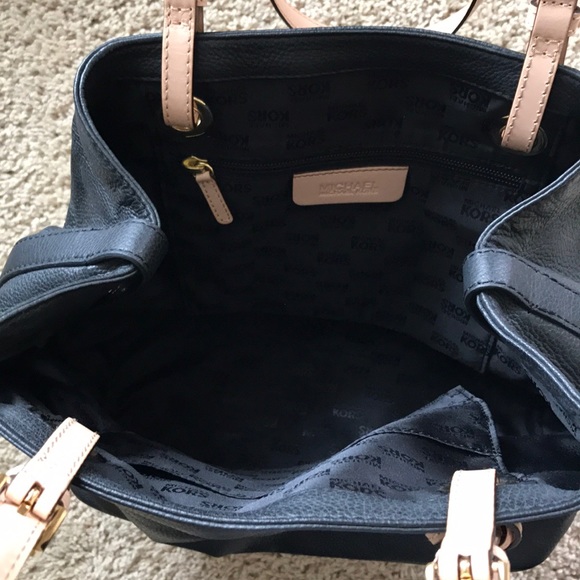 MK bag - Picture 5 of 8